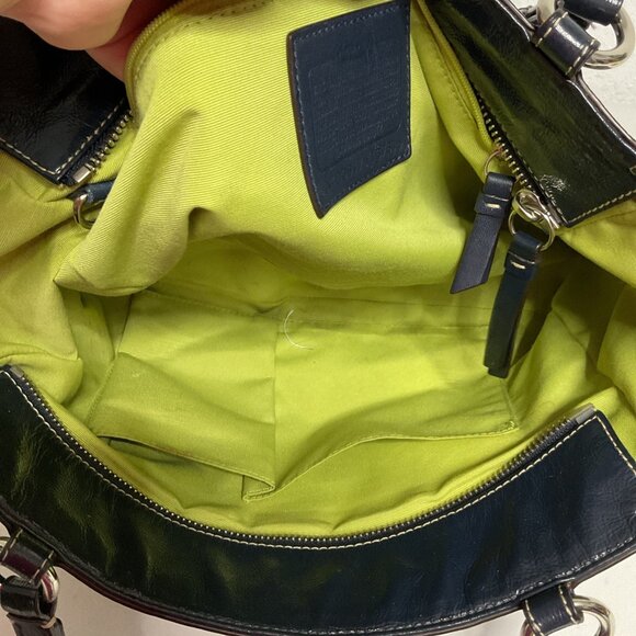 Coach pleated Gallery Tote black patent leather Shoulder Bag W/green Lining - Picture 13 of 15